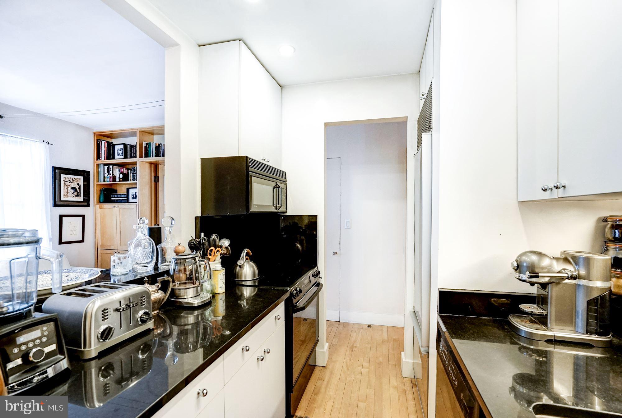 2022 Columbia Road Northwest, Unit 616 Washington, DC 20009 - Photo 10 of 36