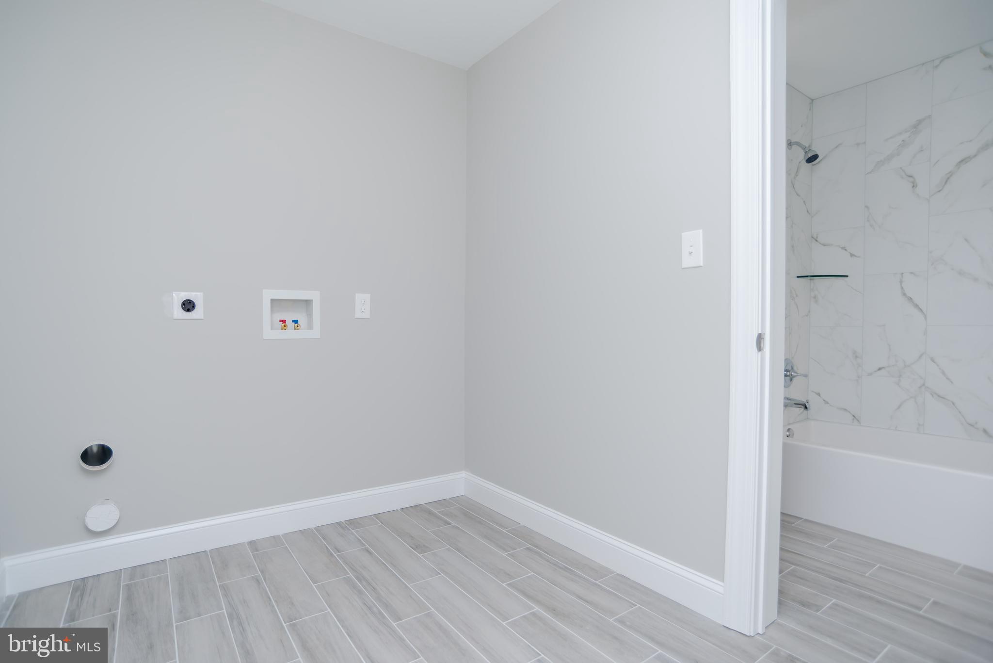 511 Byberry Road Philadelphia, PA 19116 - Photo 33 of 44 Laundry room