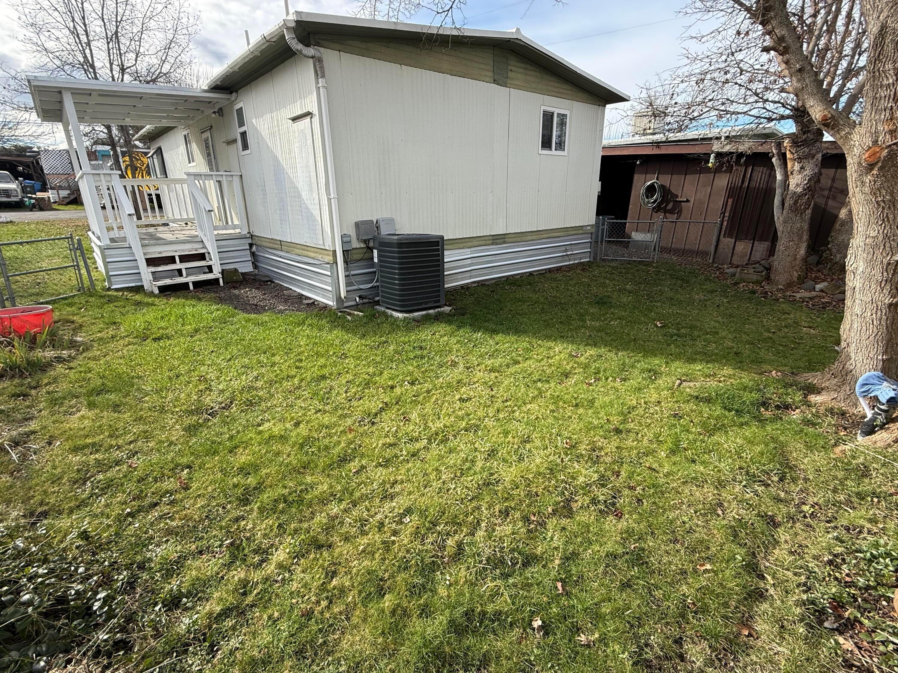 421 Stevens Road, Unit 20 Eagle Point, OR 97524 - Photo 19 of 22 IMG_1178