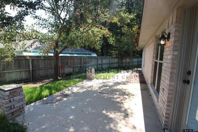 $2,195 | 581 Frederick Circle, Flint, TX 75762