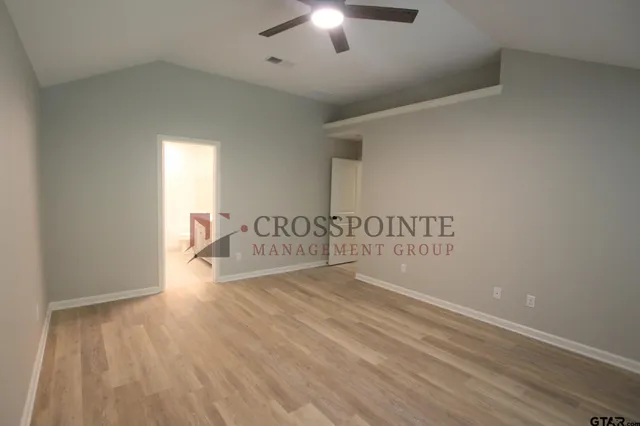 $2,095 | 581 Frederick Circle, Flint, TX 75762