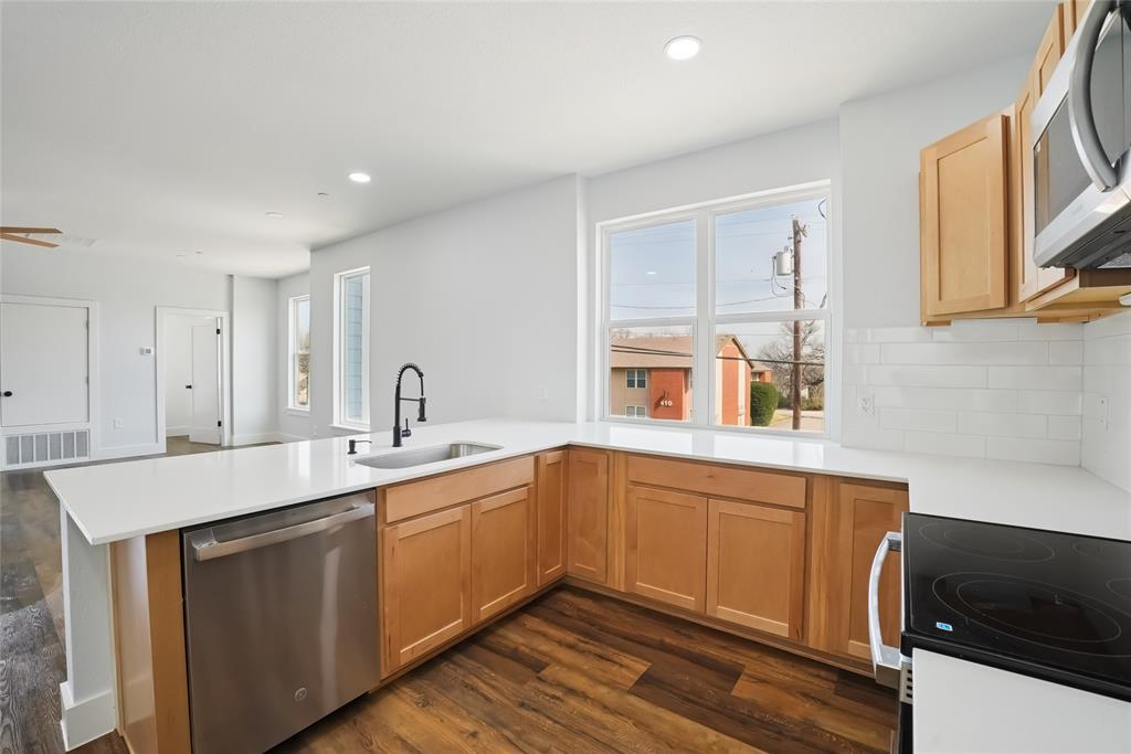 401 Bryan Street, Unit 2101 Denton, TX 76201 - Photo 17 of 33
