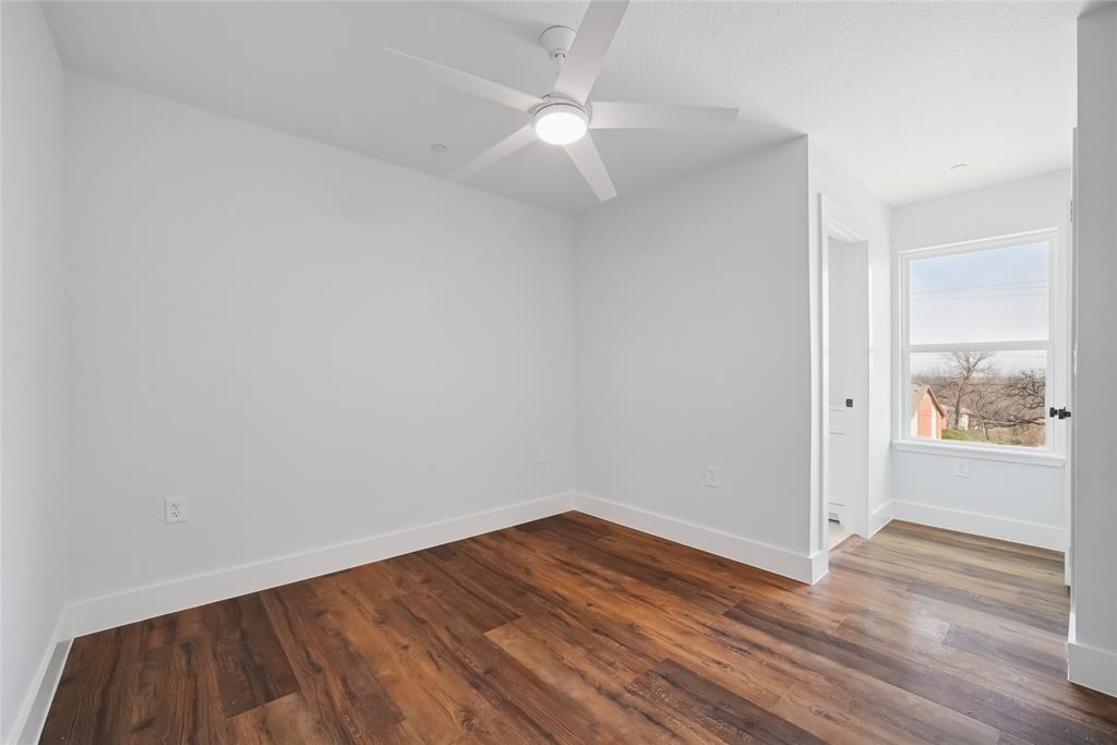 401 Bryan Street, Unit 2101 Denton, TX 76201 - Photo 23 of 33