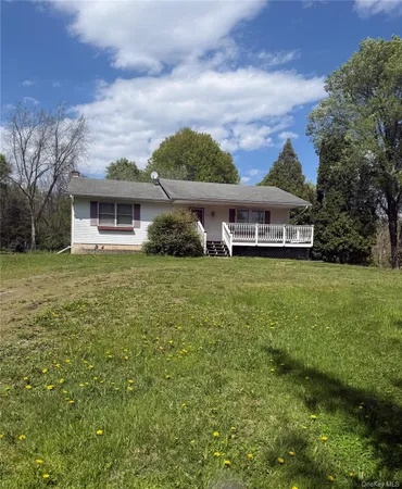 $399,900 | 1506 Highway 32, Wallkill, NY 12589
