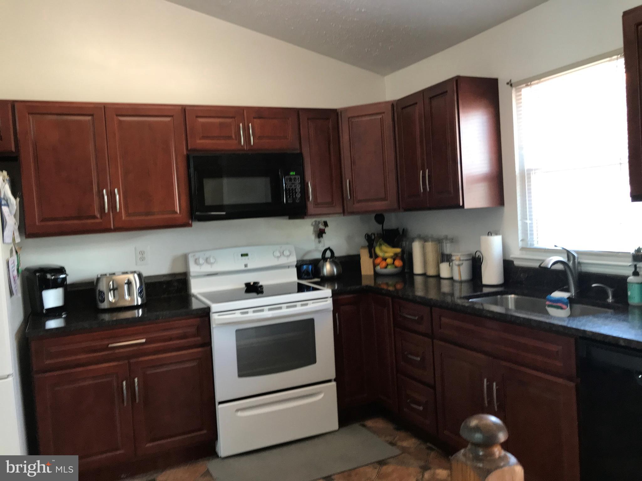 8621 Windmill Road Randallstown, MD 21133 - Photo 5 of 17 Kitchen View
