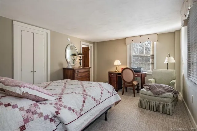 $3,200 | 27 South Main Street, Unit 9, Essex, CT 06426