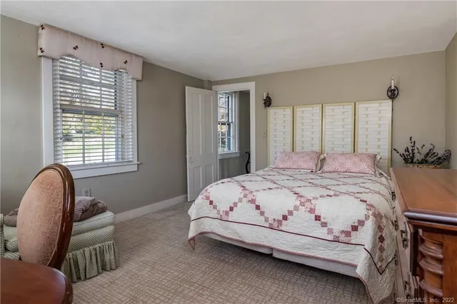 $3,200 | 27 South Main Street, Unit 9, Essex, CT 06426