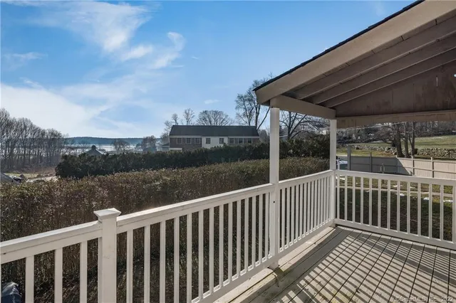 $3,200 | 27 South Main Street, Unit 9, Essex, CT 06426