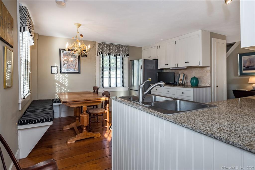 27 South Main Street, Unit 9 Essex, CT 06426 - Photo 6 of 19