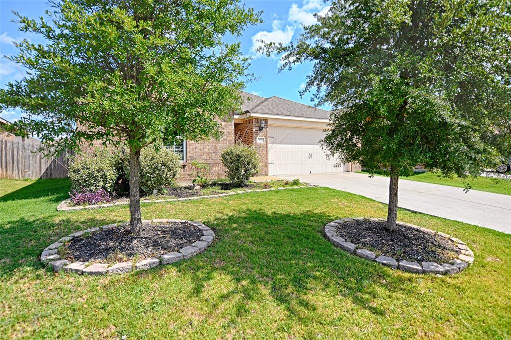 129 Lamont Road Anna, TX 75409 - Photo 4 of 40