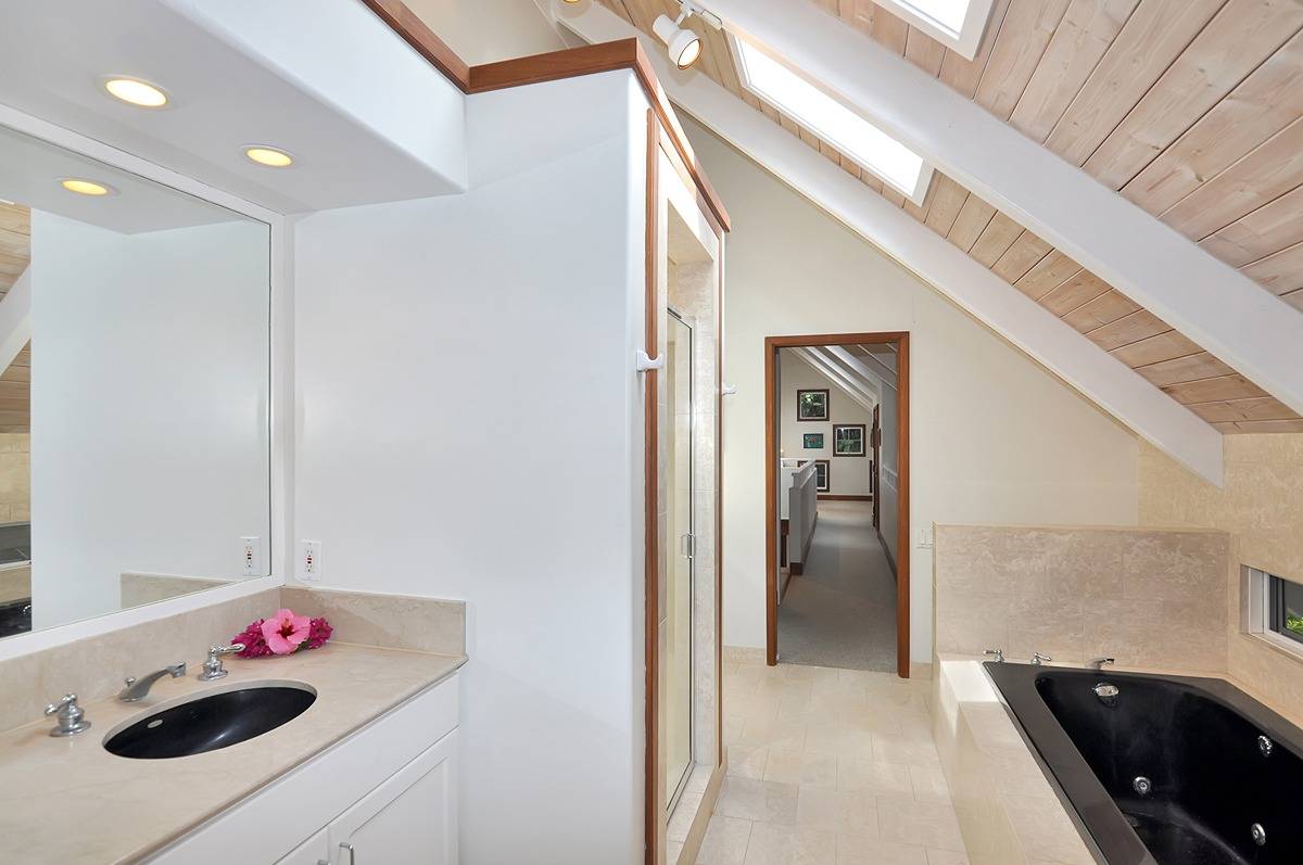 4928 Kua Road, Unit A Kalaheo, HI 96741 - Photo 9 of 17 Gallery Image 9
