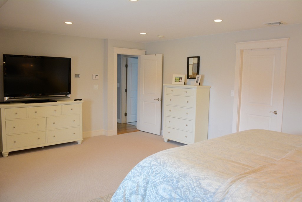 46 Allen Road Swampscott, MA 01907 - Photo 12 of 24 Gallery Image 12