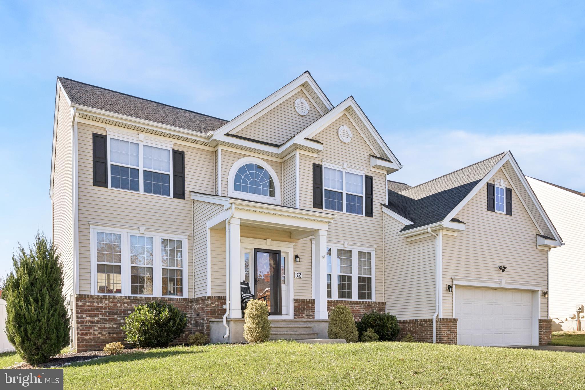 32 Stoneham Road Trenton, NJ 08638 - Photo 2 of 25