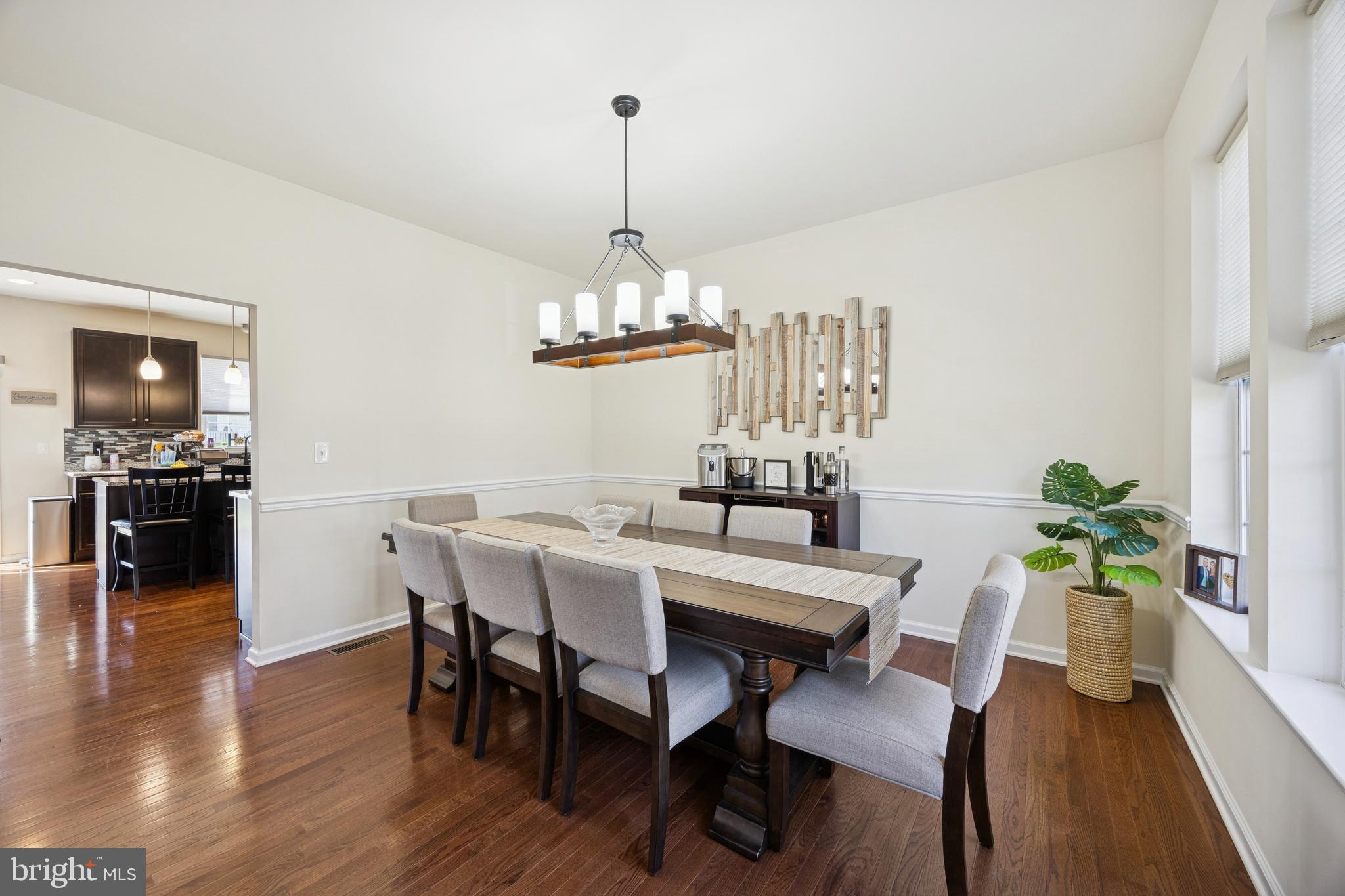 32 Stoneham Road Trenton, NJ 08638 - Photo 4 of 25