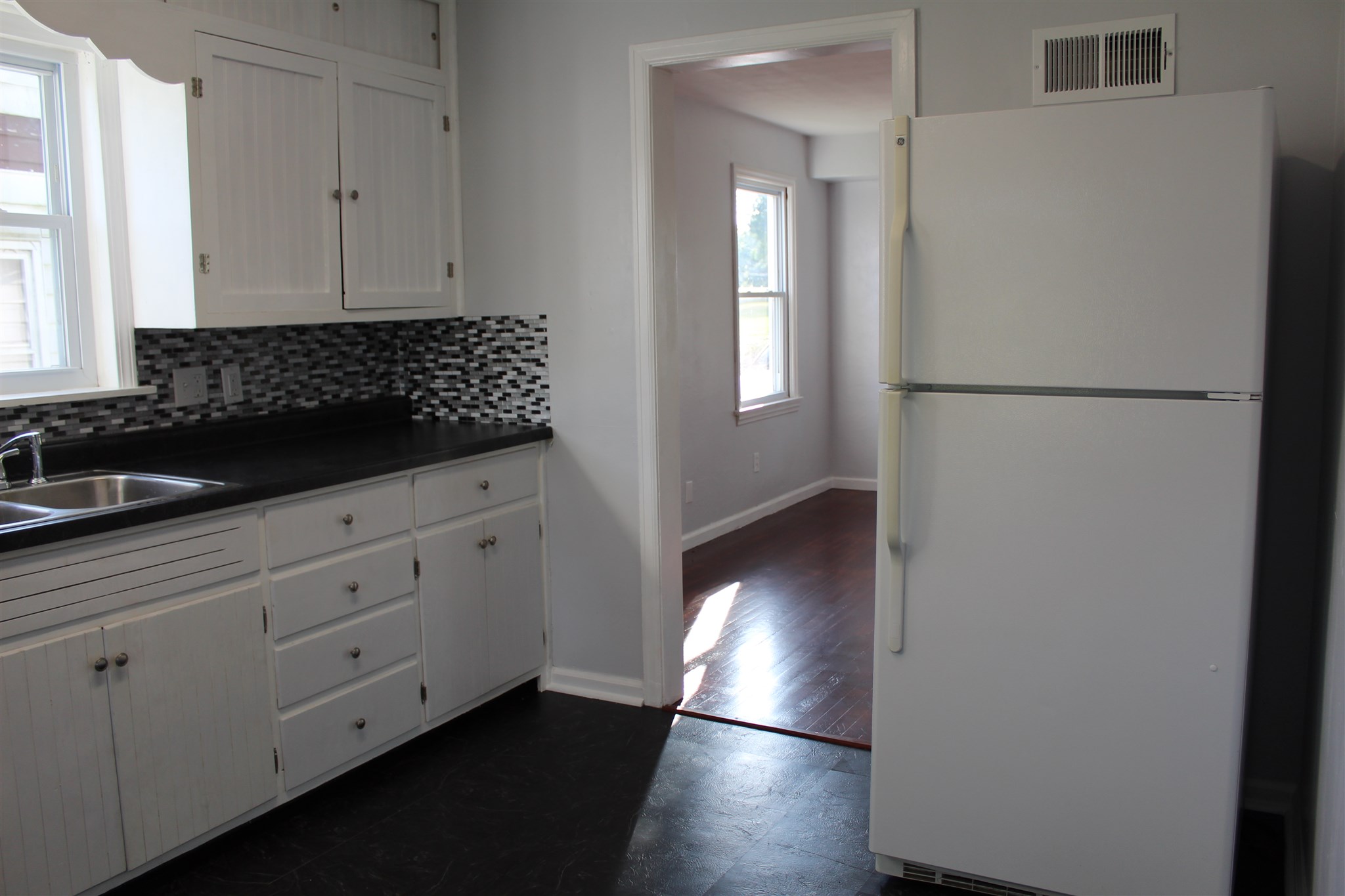 519 North Broadway Street Butler, IN 46721 - Photo 17 of 27