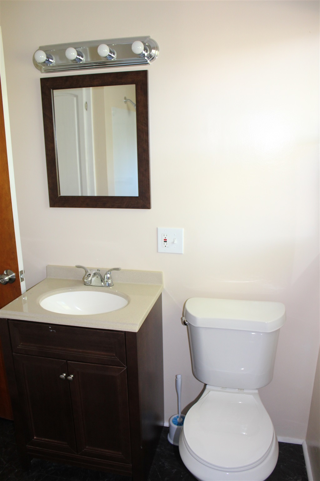 519 North Broadway Street Butler, IN 46721 - Photo 9 of 27