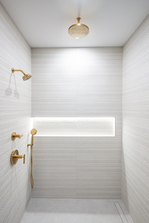 129 Withington Road, Unit 129 Newton, MA 02460 - Photo 16 of 31