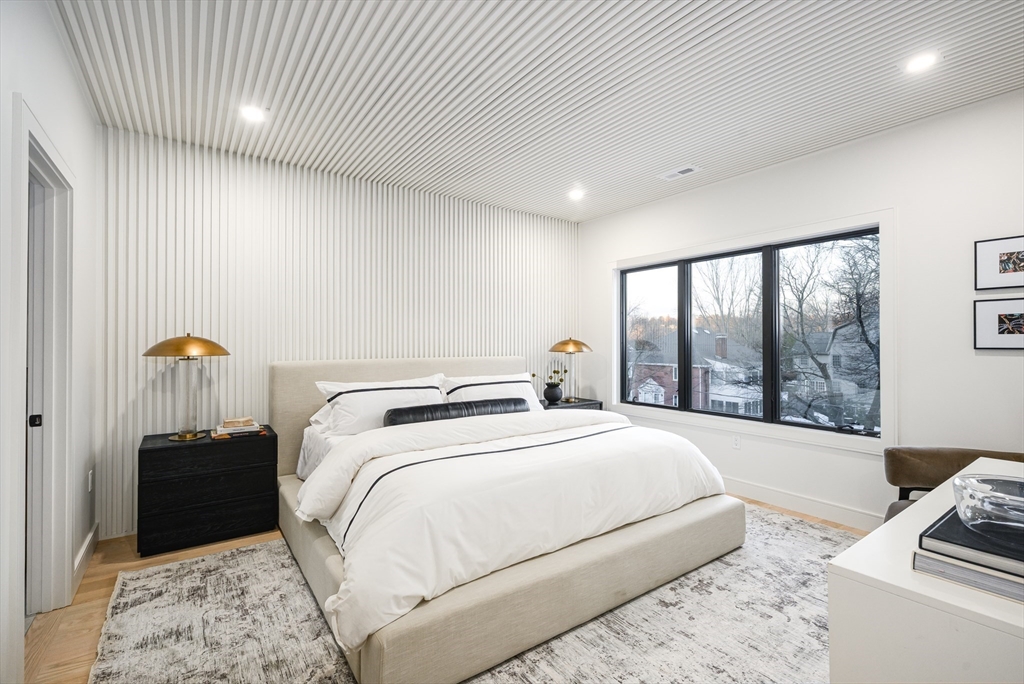 129 Withington Road, Unit 129 Newton, MA 02460 - Photo 10 of 31