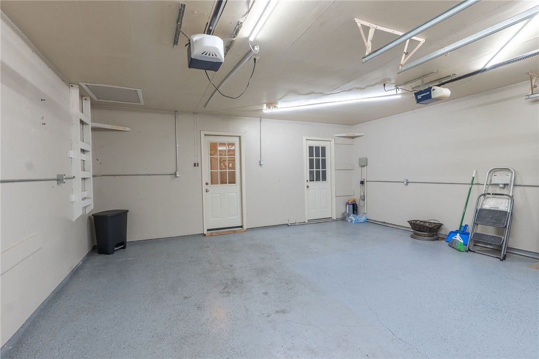 2316 Kent Street Bryan, TX 77802 - Photo 26 of 31 a view of a room with gym equipment