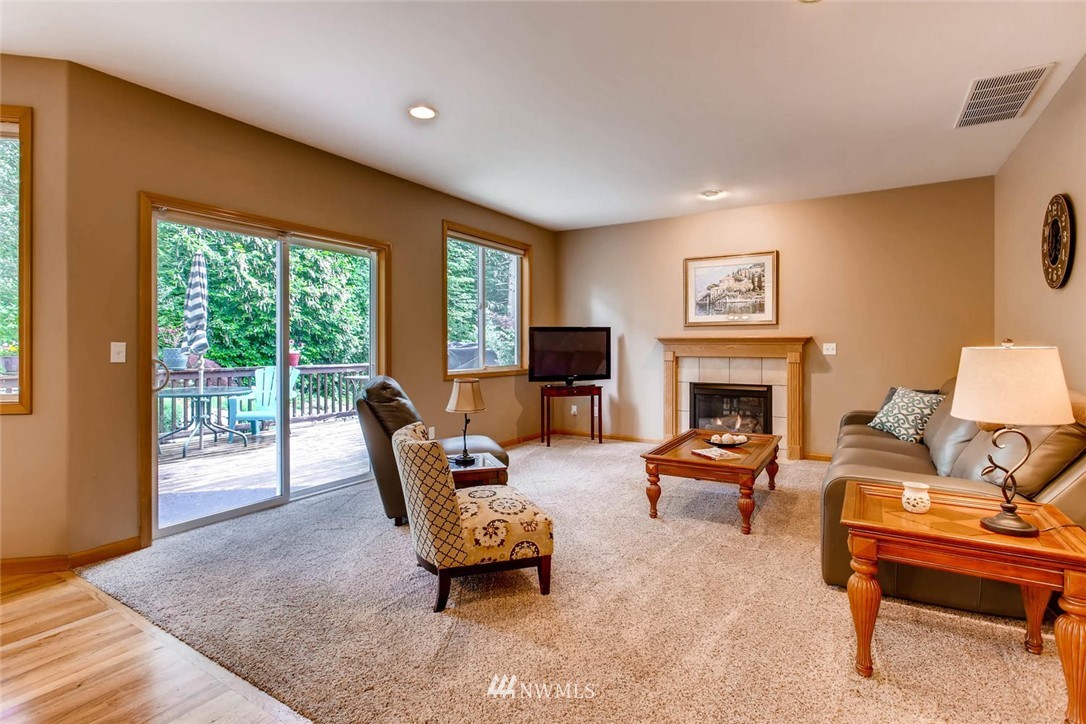 18906 Ross Road Bothell, WA 98011 - Photo 11 of 25