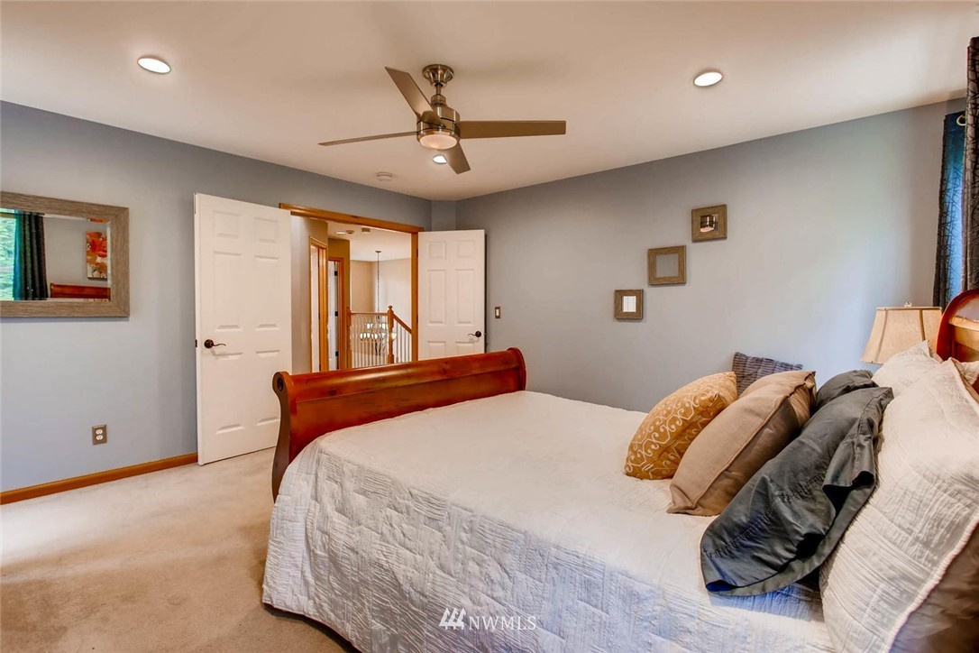 18906 Ross Road Bothell, WA 98011 - Photo 16 of 25