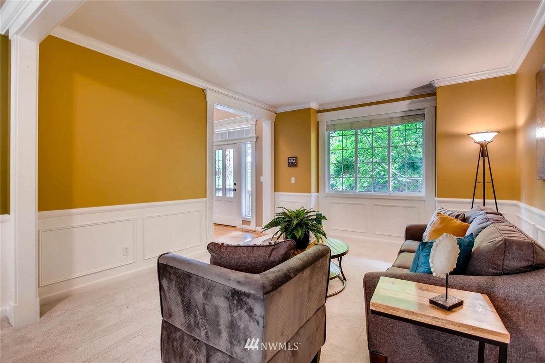 18906 Ross Road Bothell, WA 98011 - Photo 5 of 25