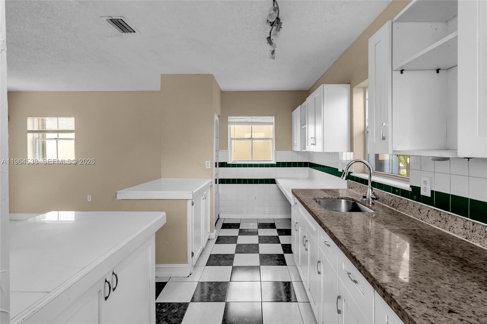 27100 Southwest 121st Court Homestead, FL 33032 - Photo 10 of 26