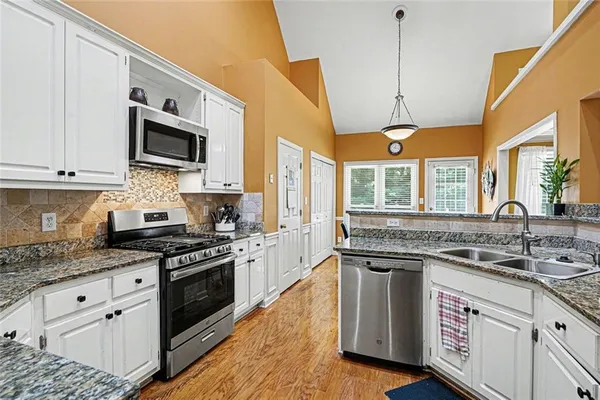 $330,000 | 105 Holly Ridge Road, Stockbridge, GA 30281