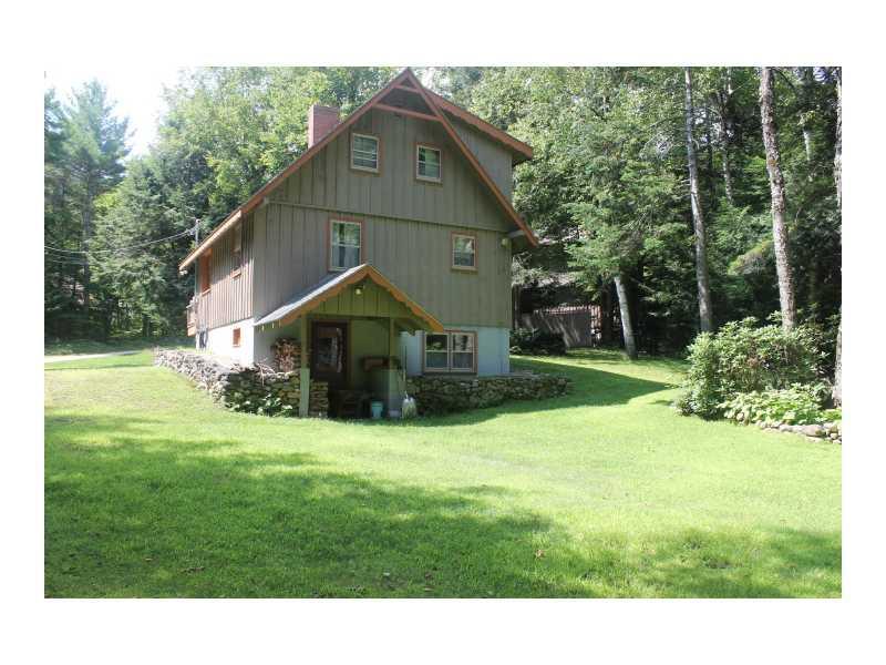 31 Viking Village Road Newry, ME 04261 - Photo 3 of 17 Exterior Back.