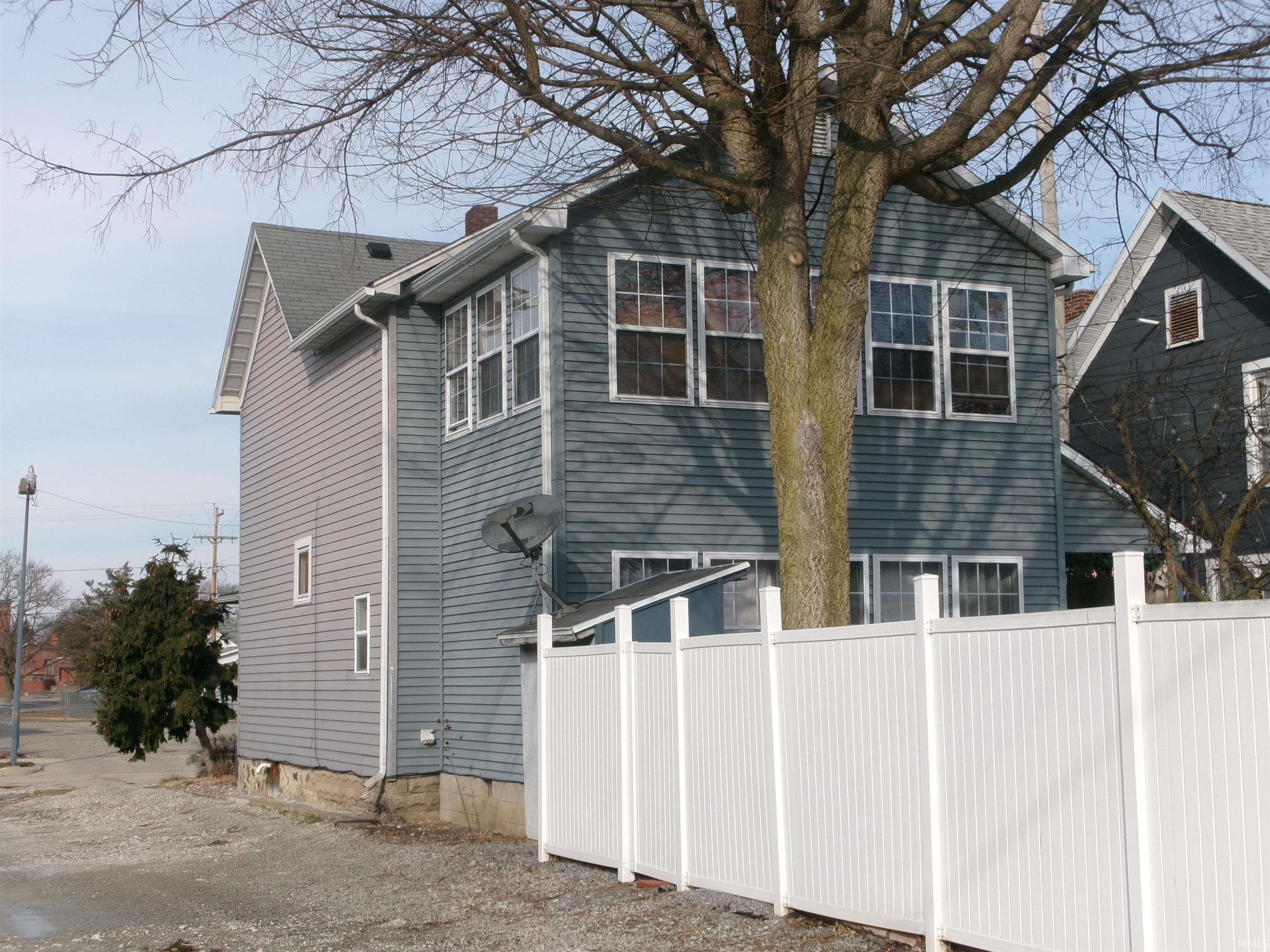 69 West 5th Street Peru, IN 46970 - Photo 3 of 31