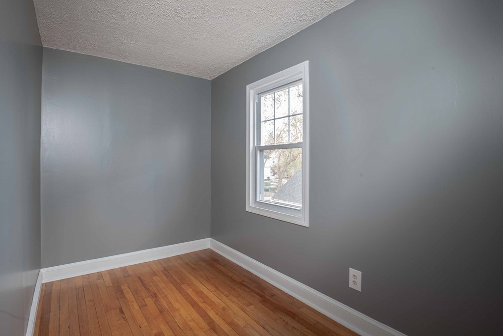 58 Chilson Street Springfield, MA 01118 - Photo 20 of 25