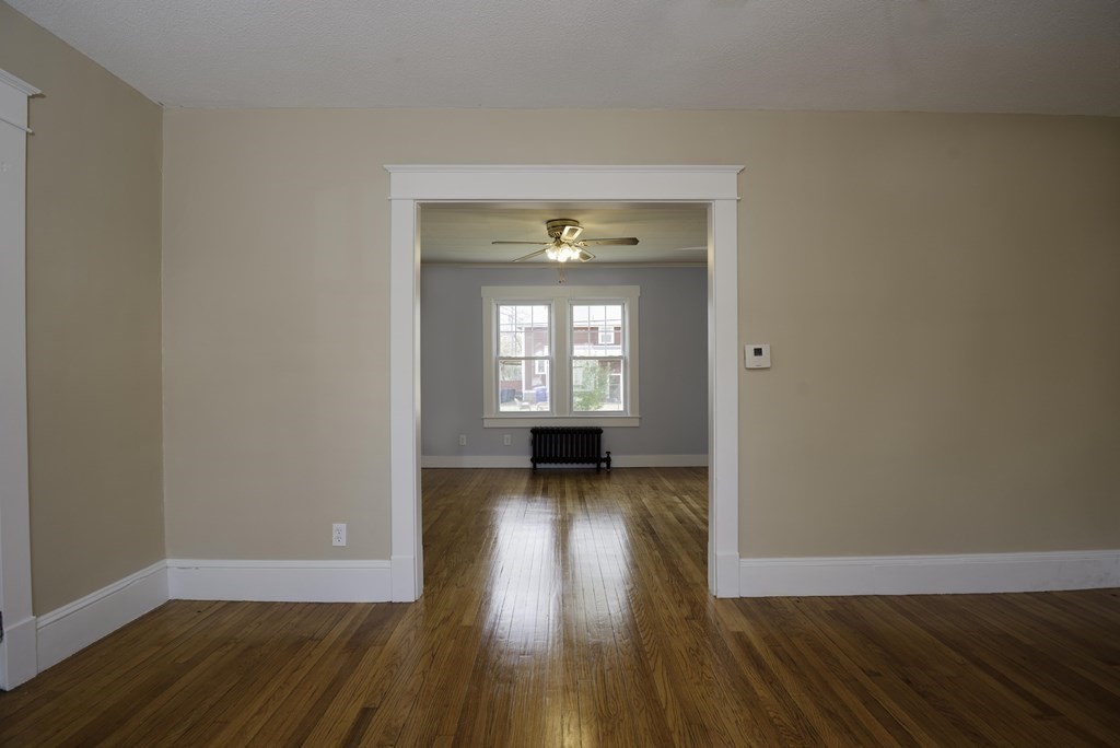 58 Chilson Street Springfield, MA 01118 - Photo 5 of 25