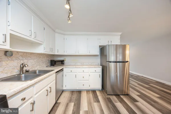 $2,000 | 3130 Ryerson Circle, Halethorpe, MD 21227