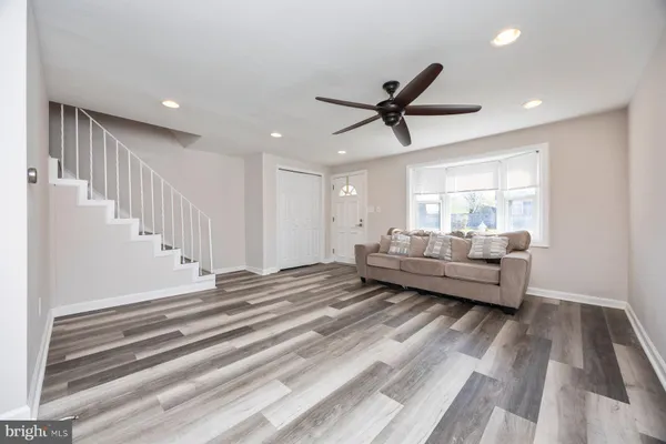 $2,000 | 3130 Ryerson Circle, Halethorpe, MD 21227