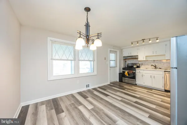 $2,000 | 3130 Ryerson Circle, Halethorpe, MD 21227
