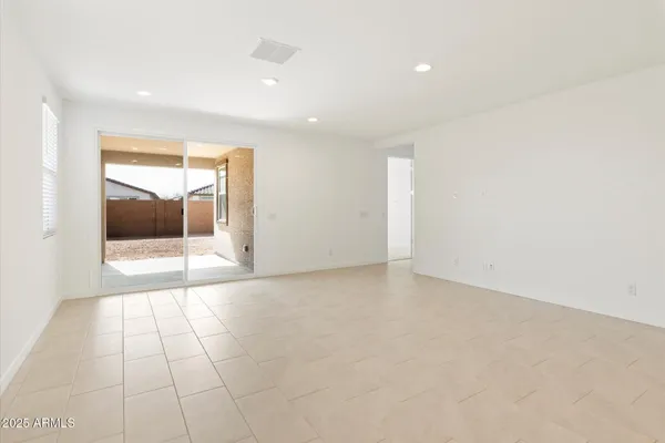 $3,000 | 16677 West Charlotte Drive, Surprise, AZ 85387