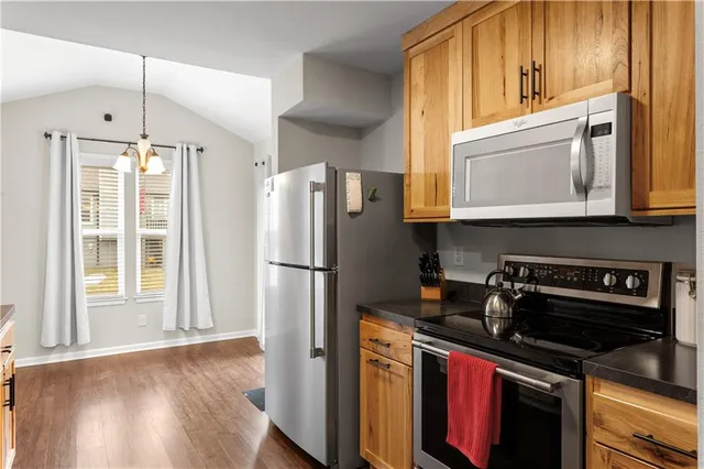 $325,000 | 217 Montrose Circle, Eudora, KS 66025