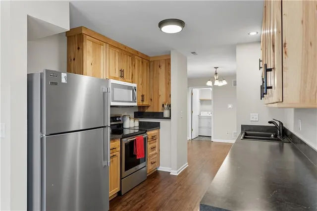 $325,000 | 217 Montrose Circle, Eudora, KS 66025