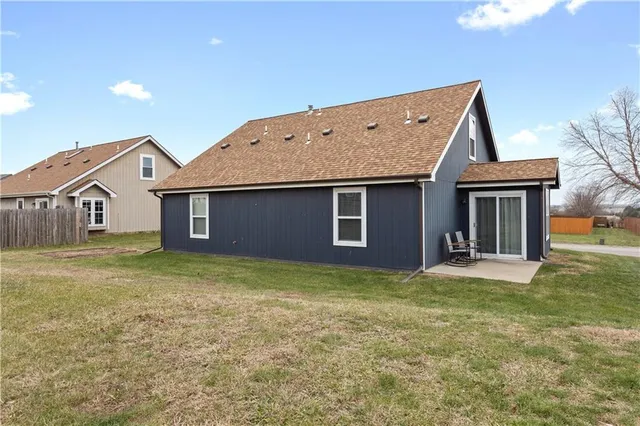 $325,000 | 217 Montrose Circle, Eudora, KS 66025