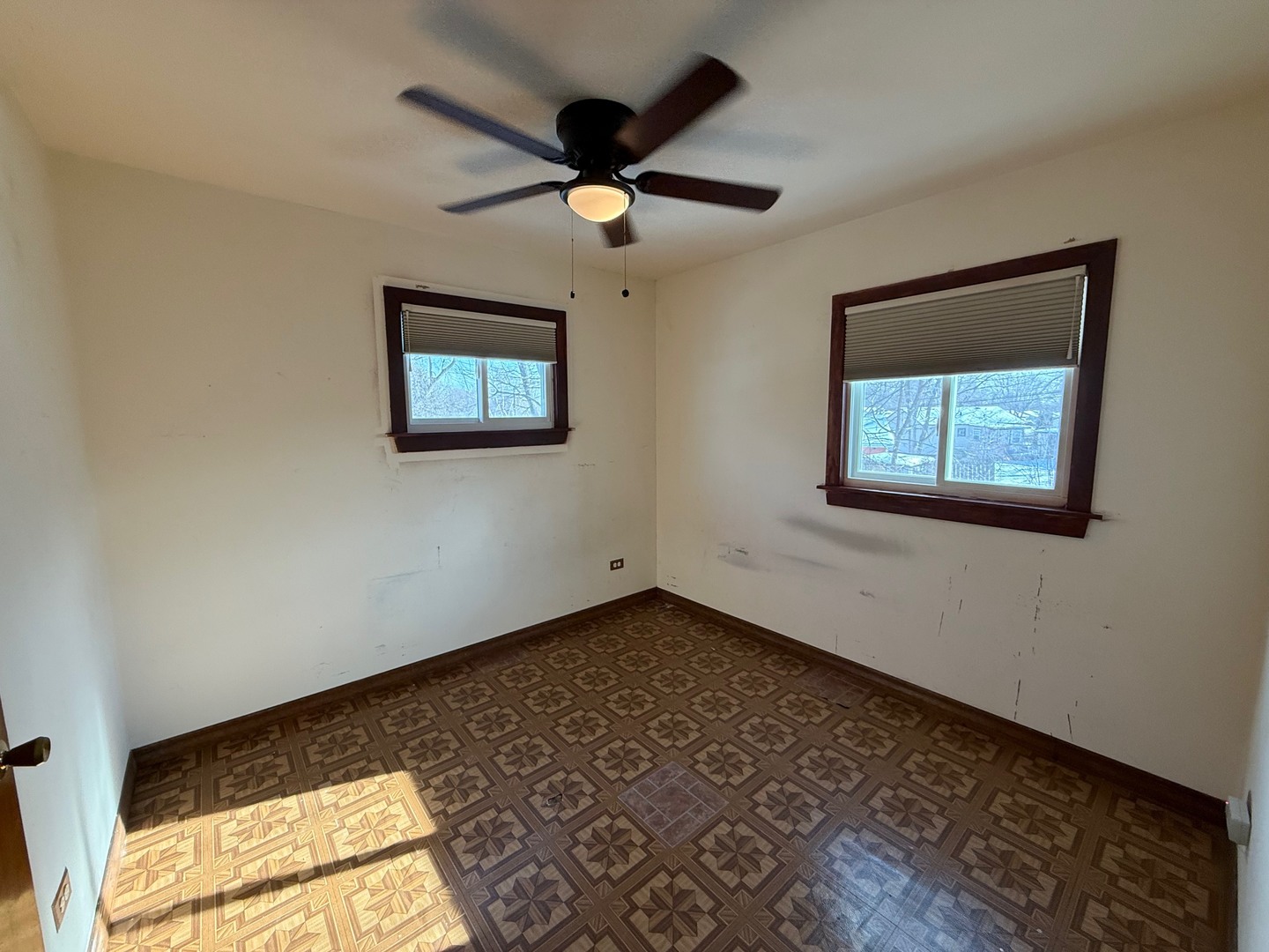 2521 Dakota Road Waukegan, IL 60087 - Photo 8 of 29 a view of an empty room with a window