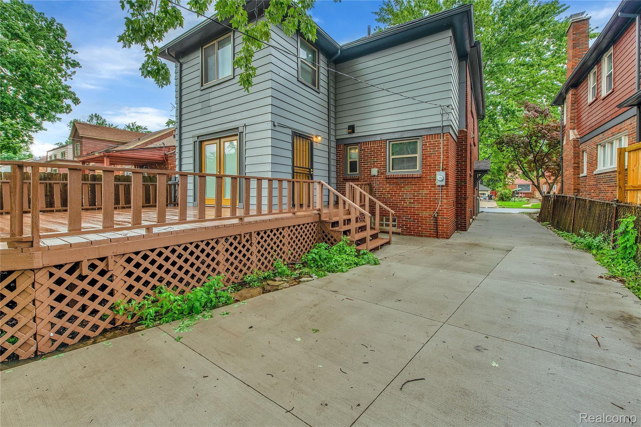5517 Yorkshire Road Detroit, MI 48224 - Photo 28 of 37 5517 Yorkshire - HD Drone Photogarphy-29.jpg