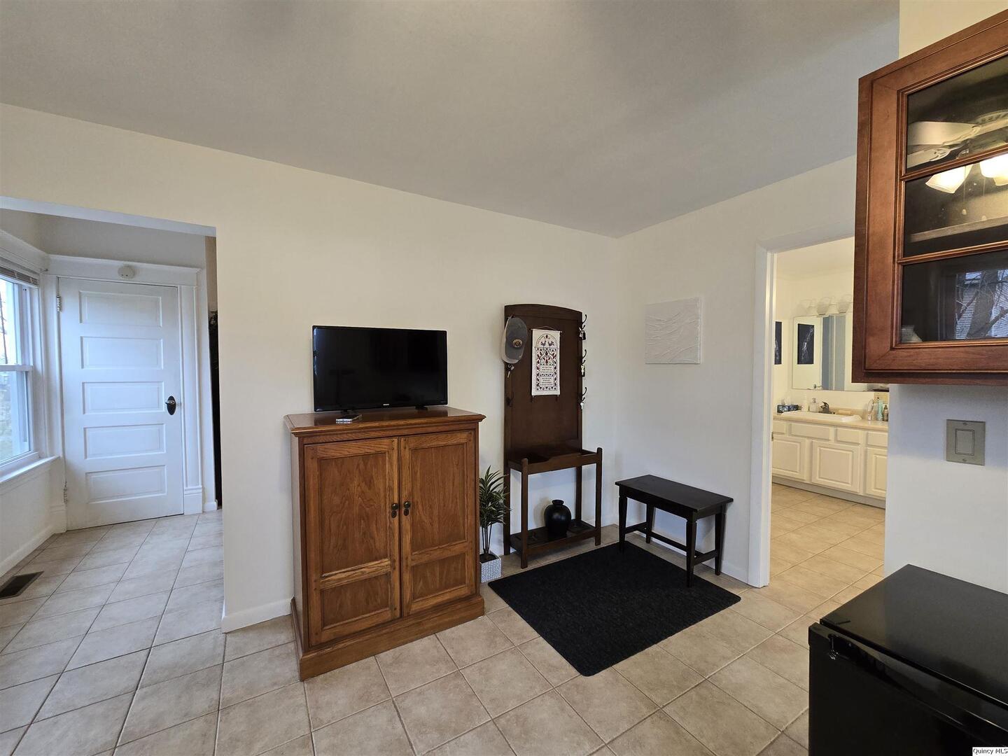 502 Albers Street Golden, IL 62339 - Photo 15 of 31