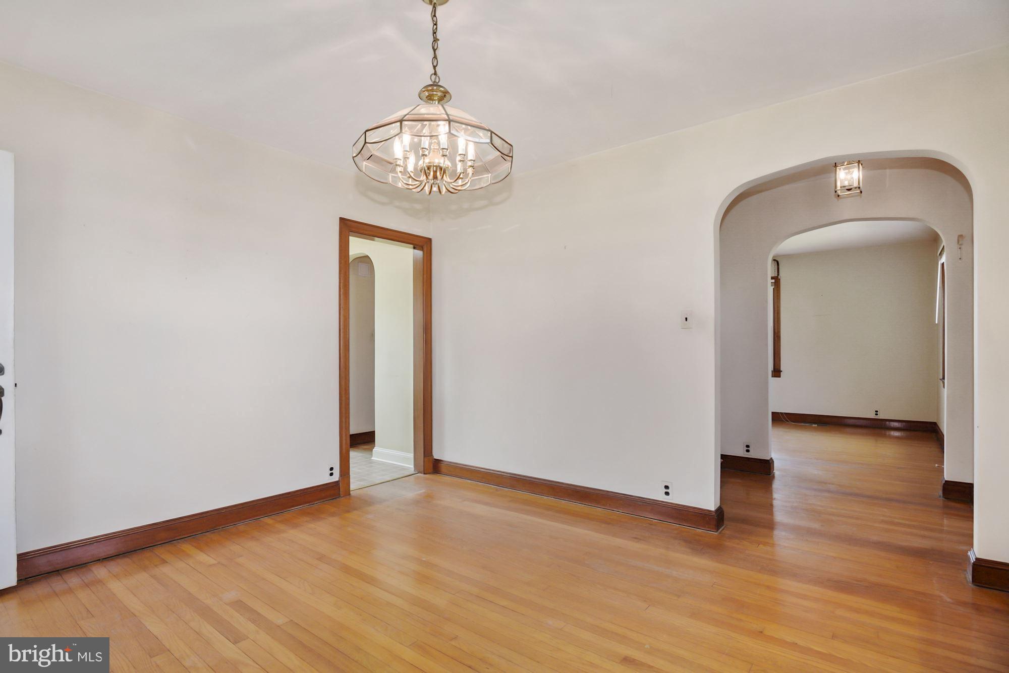 7046 Bembe Beach Road Annapolis, MD 21403 - Photo 11 of 38 Dining Room