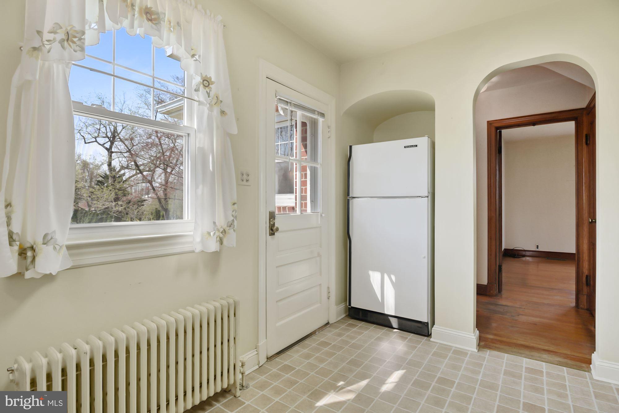 7046 Bembe Beach Road Annapolis, MD 21403 - Photo 17 of 38 Kitchen