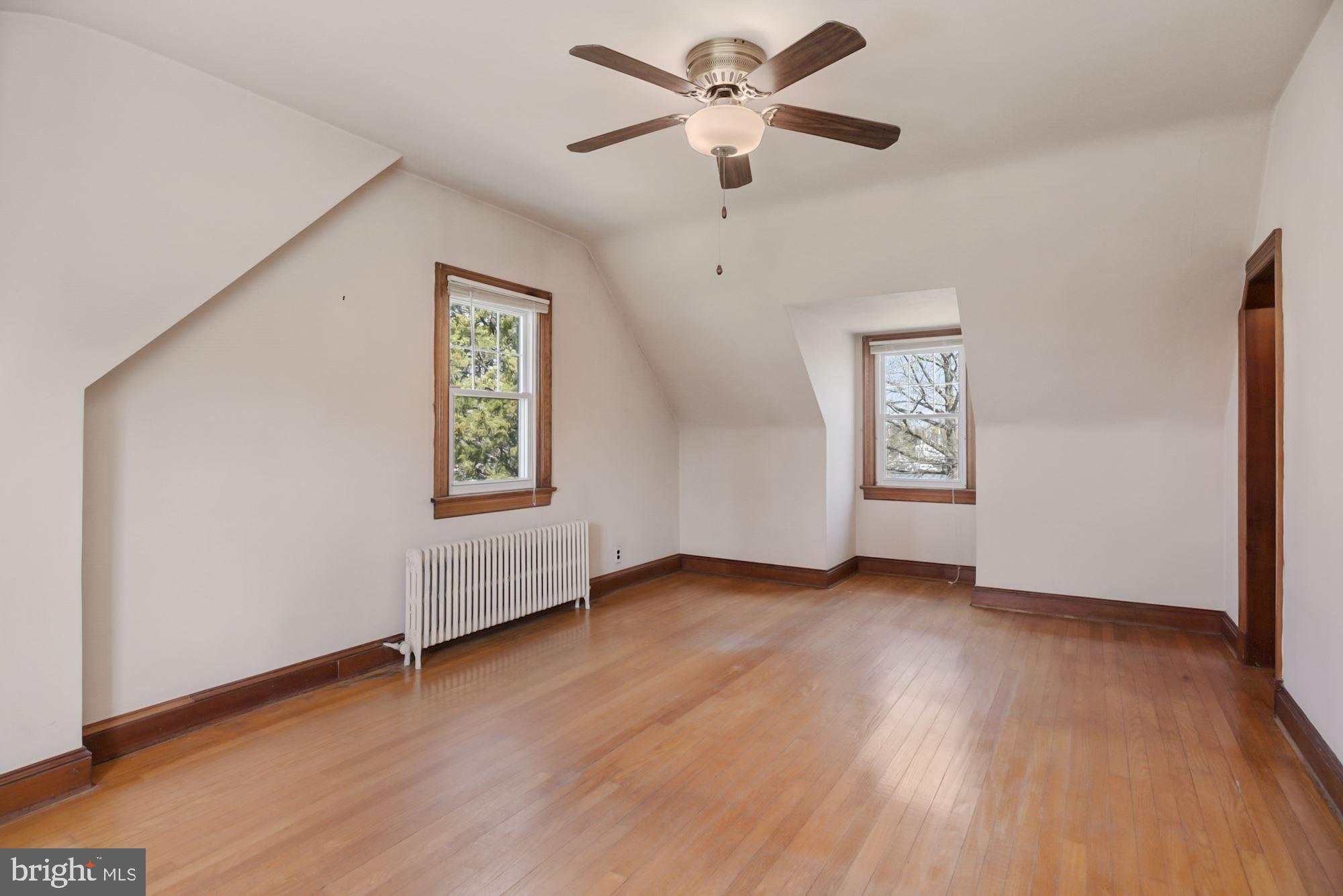 7046 Bembe Beach Road Annapolis, MD 21403 - Photo 21 of 38 Primary Bedroom