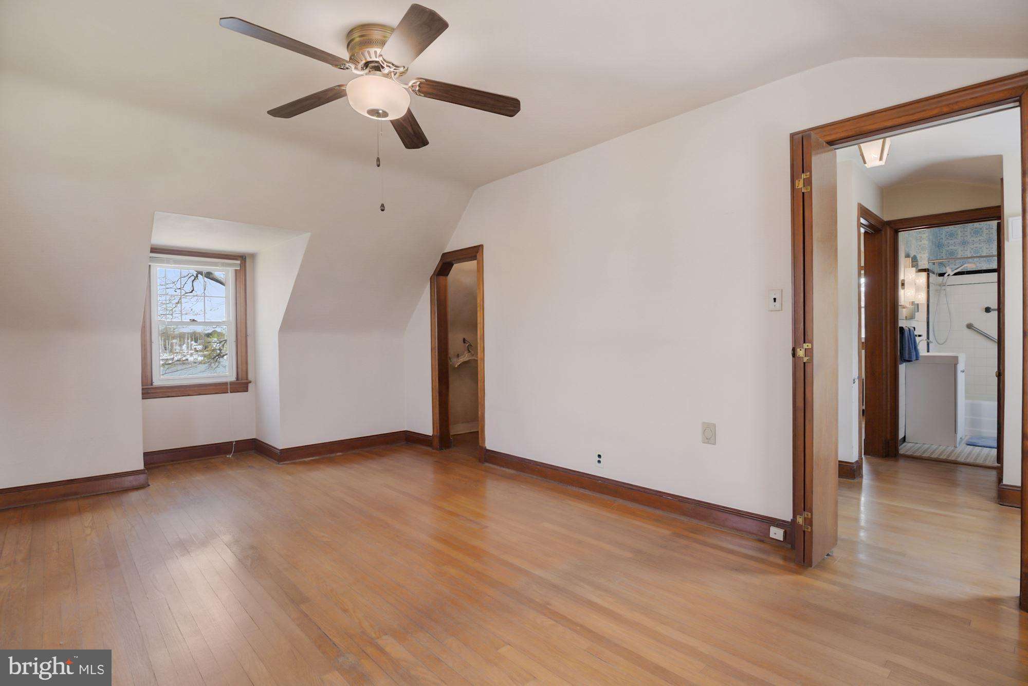 7046 Bembe Beach Road Annapolis, MD 21403 - Photo 23 of 38 Primary Bedroom