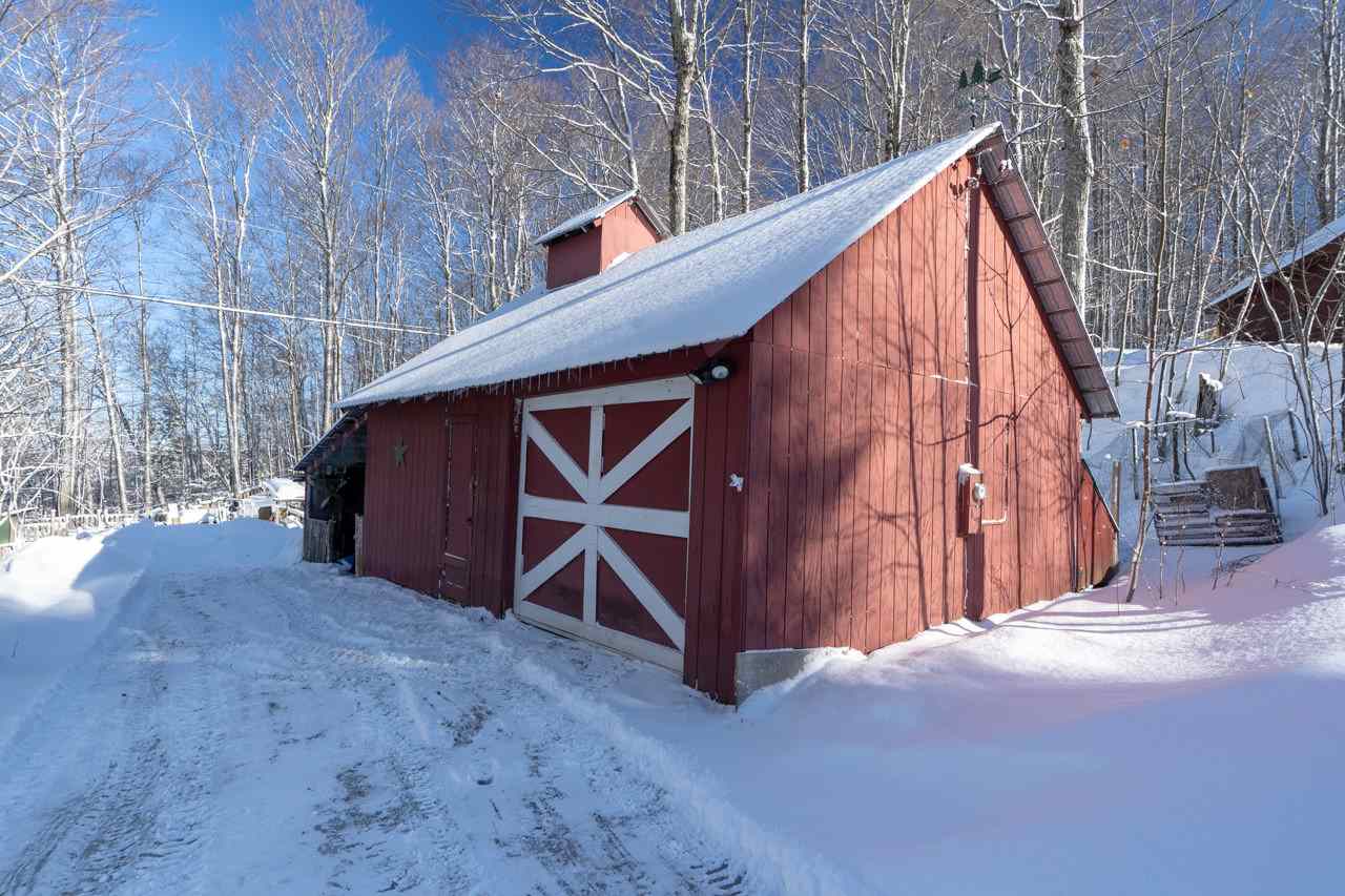 109 Taplin Road Barre Town, VT 05641 - Photo 33 of 40