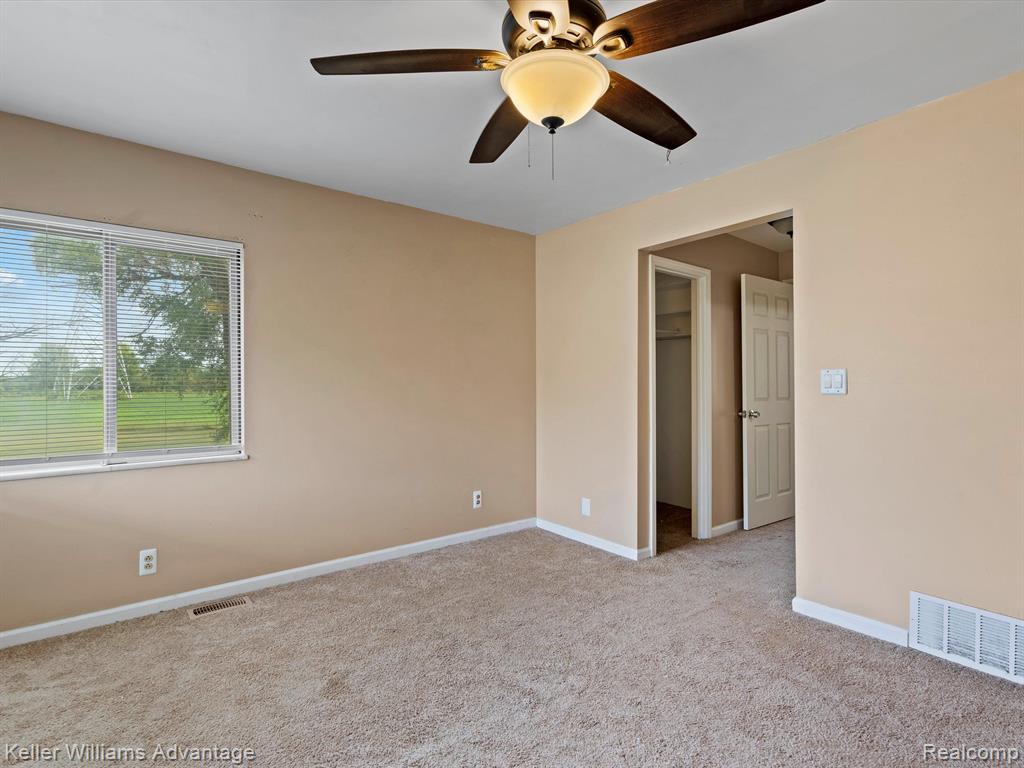 2378 Post Road Newport, MI 48166 - Photo 14 of 23
