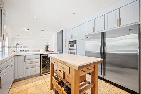 $2,375,000 | 11100 Southwest 73rd Court, Pinecrest, FL 33156