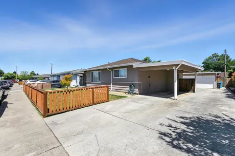 a view of a house with a outdoor space